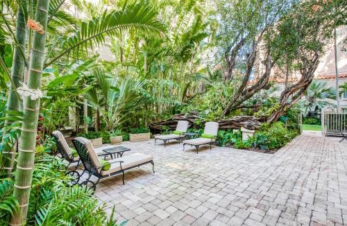 Palm Beach Apartment | Sunrise Suite #2232
