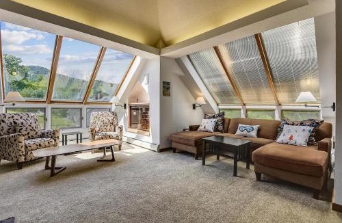 Killington House | Sunrise Timberline C1