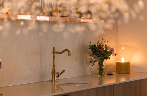 North End House | Sunrise View/Spa-Inspired Guest Suite - Halifax Home
