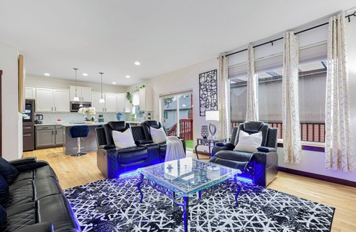 North Creek House | Sunrise Villa: Solar panels, updated