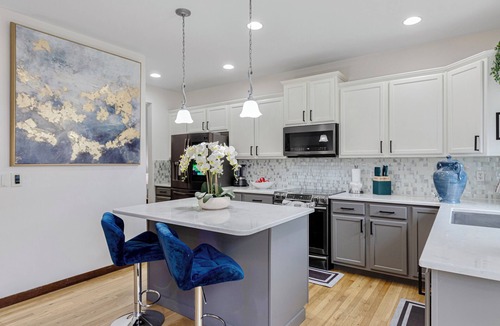 North Creek House | Sunrise Villa: Solar panels, updated