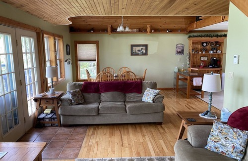 Fort Kent Mills Cottage | Sunrise Villa