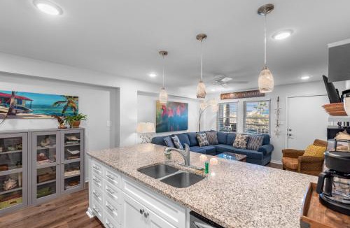 Port Aransas House | Sunrise Villas Condos