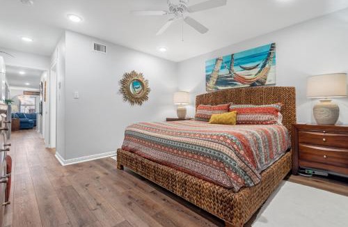 Port Aransas House | Sunrise Villas Condos