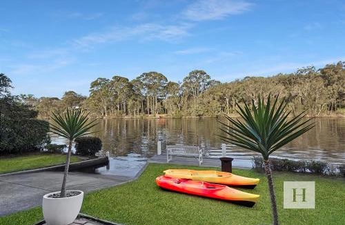 Wyong House | Sunrise Wyong River