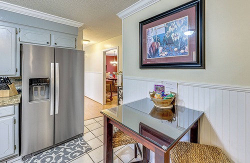 Rockwell House | Sunroom & Yard: Charming Hot Springs Home!