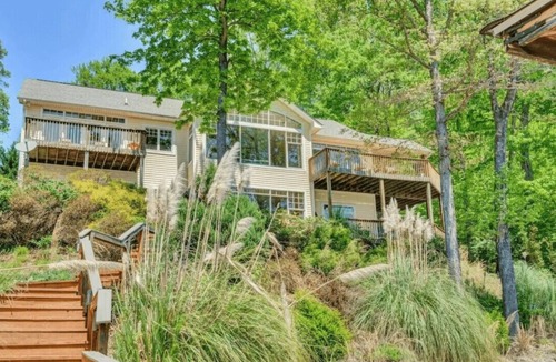 Goodview House | Sunsational - SML Waterfront