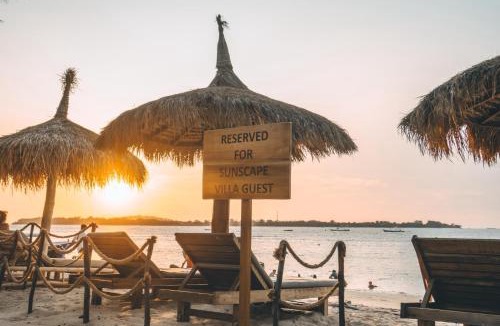 Gili Air Hotel | Sunscape Villa - Beachfront and private pool