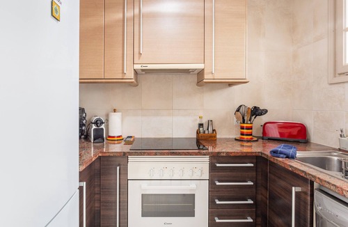Sant Antoni de Calonge Apartment | Sunset Apartment on the Paseo de Mar in Front of the Beach with Wi-Fi