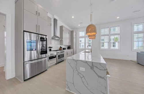 Fort Walton Beach House | Sunset A-Gulf Front 🌊Private Home with 🏊 pool/hot tub/Pet Friendly🐶
