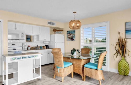 Longboat Key Apartment | Sunset and beach view from your balcony Unit 501