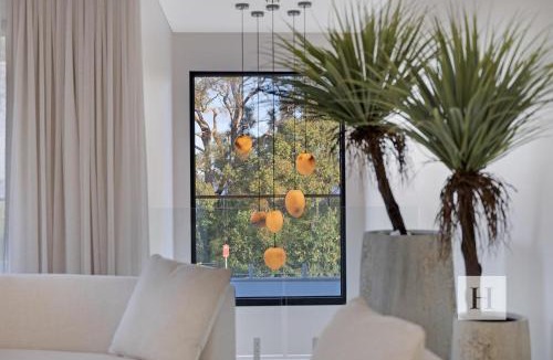 Morisset Park House | Sunset and Serenity Trinity