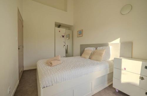 Aytre Apartment | Sunset Aparthotel Kiwi Residence