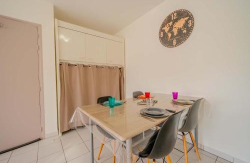 Aytre Apartment | Sunset Aparthotel Kiwi Residence