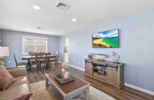 North Beach Haven House | Sunset Bay LBI upper unit