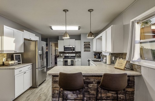 Lakeview House | Sunset Bay on Bull Shoals Lake- Howard Creek area!
