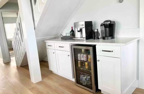 Palm Island Cottage | Sunset Beach Cottage North