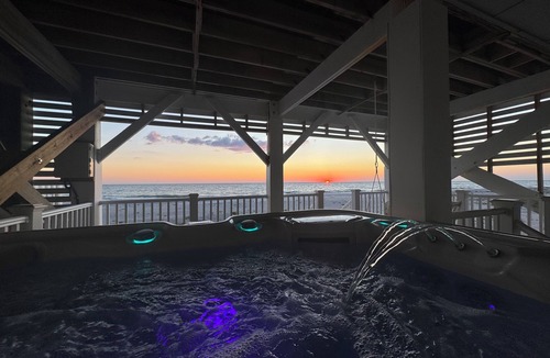 Palm Island Cottage | Sunset Beach Cottage North