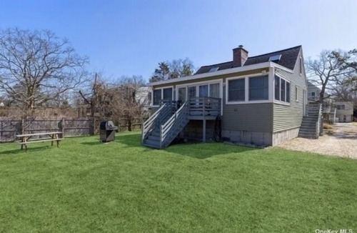 Flanders House | Sunset beach house