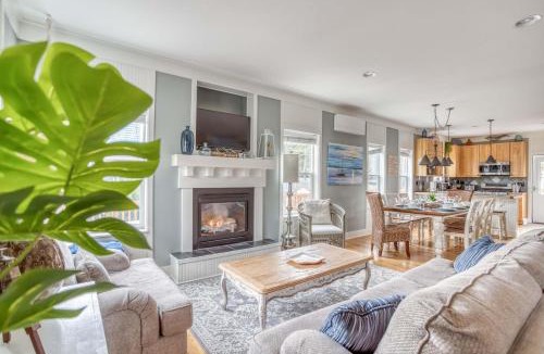 Lincoln Beach House | Sunset Beach Manor