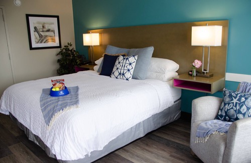 Cape Charles Hotel | Sunset Beach Resort