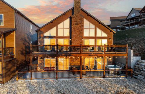 Kimberling City House | Sunset Bluff at Table Rock Lake