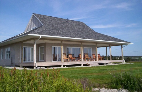 Yarmouth County House | Sunset Bluff House - Stunning Ocean Views
