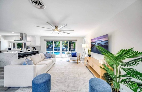 Garden Isles House | Sunset canal Pool 3BDR