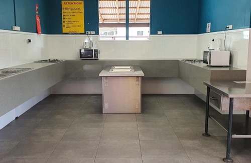 Woolgoolga Hotel | Sunset Caravan Park Woolgoolga