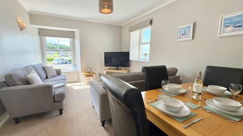 Llanddulas House | Sunset Cottage