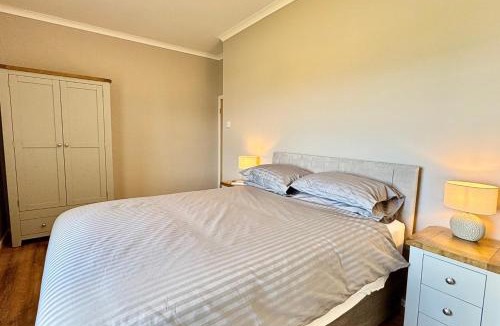 Llanddulas House | Sunset Cottage