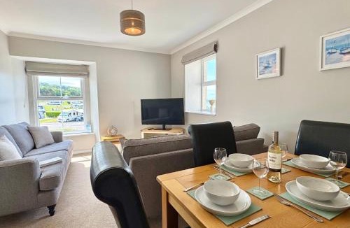 Llanddulas House | Sunset Cottage