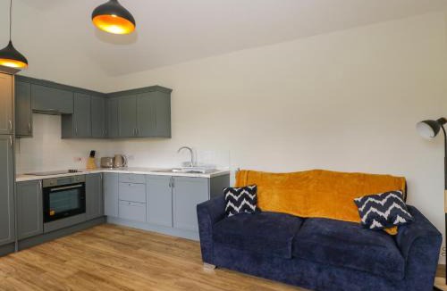 Towcester House | Sunset Cottage