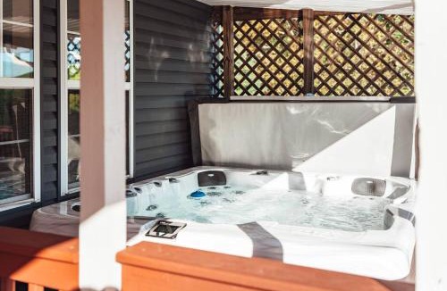 Rockbridge House | Sunset Cottage Hocking Hills