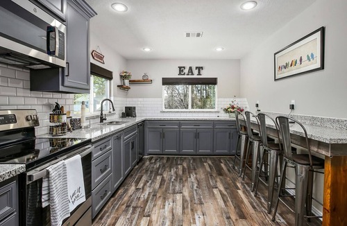 Blanchard House | SUNSET COVE #2 - LAKEFRONT RETREAT WITH SPECTACULAR SUNSET VIEWS!