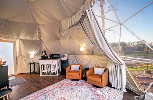 Hopkins County House | Sunset Dome at Grace Acresn