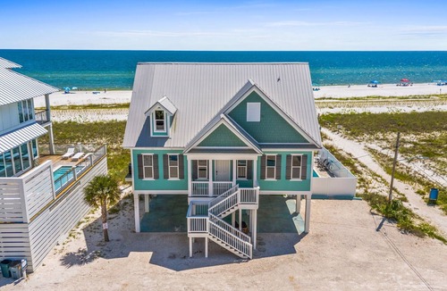 Mexico Beach House | Sunset Dreamer- Beachfront MB Home- Priv. Pool, Pet Friendly, Hot Tub, Sleeps 13