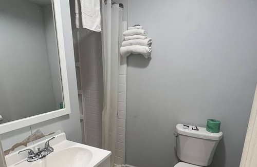 Bridgman House | Sunset Dunes Inn & Suites 102