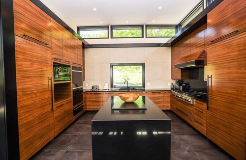 New Marlborough House | Sunset Falls: A Berkshire Mountain Luxury Retreat