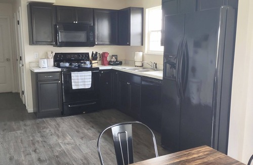 Independence House | Sunset Family Point