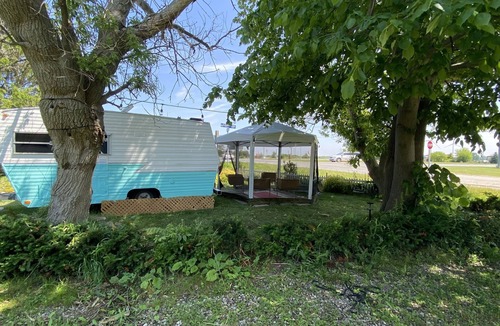 Bluewater House | Sunset Garden - Glamping just steps away from the beach. 5 min from Grand Bend!
