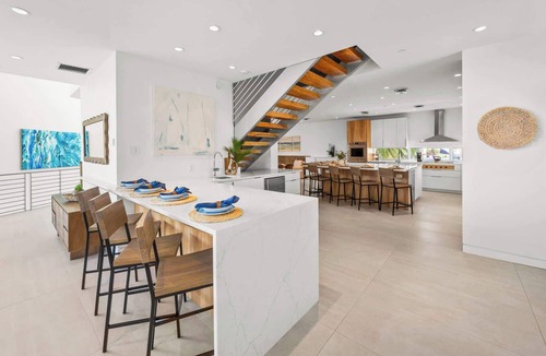Siesta Key House | Sunset Gazers Paradise - Resort Pool - Mini Golf