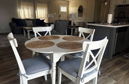 Waterloo House | Sunset Haven-Lakefront-Private Dock-Fire Pit -Pets