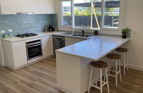 Safety Beach House | Sunset Haven Spectacular Views