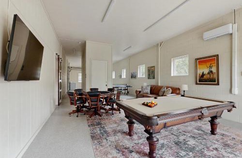 Point Venture House | Sunset Hideaway