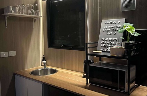 Foster North House | Sunset Hill by Tiny Away