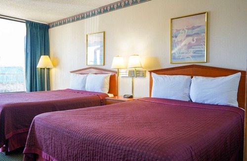 Clarksville Hotel | Sunset Inn Clarksville