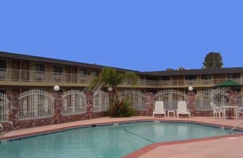 Oroville Hotel | Sunset Inn Lake Oroville