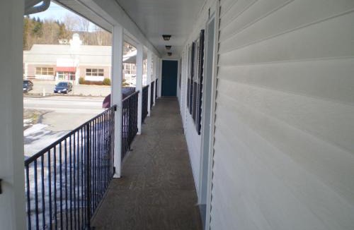 Lee Hotel | Sunset Inn