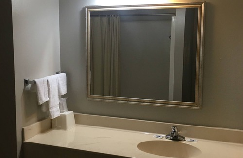 West Memphis Hotel | Sunset Inn